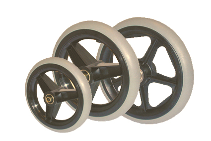 Wheel with rubber tyre